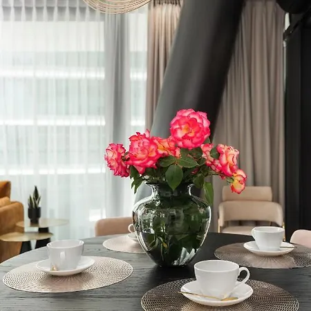 Apartment Cristallo Luxury & - Sea View By Renters Prestige