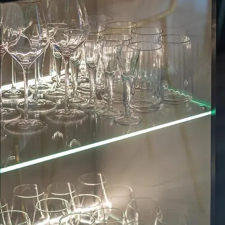 Cristallo Luxury & - Sea View By Renters Prestige Apartment *