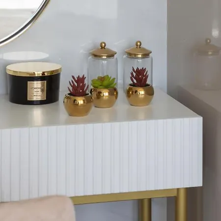 Cristallo Luxury & - Sea View By Renters Prestige Apartment *