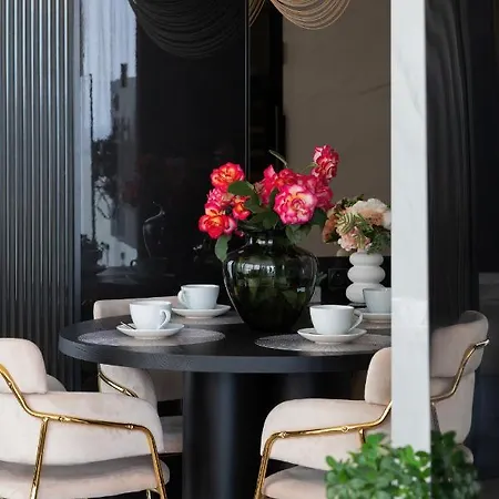 Cristallo Luxury & - Sea View By Renters Prestige Apartment *