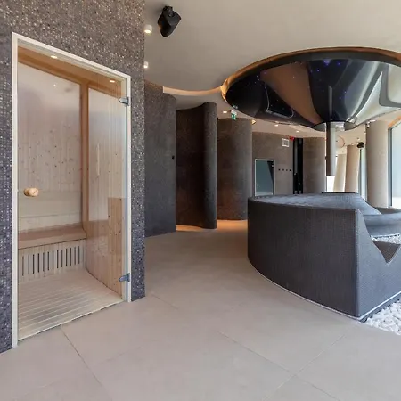 Cristallo Luxury & - Sea View By Renters Prestige Apartment *