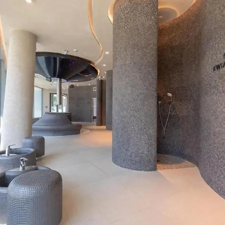 Cristallo Luxury & - Sea View By Renters Prestige Apartment *